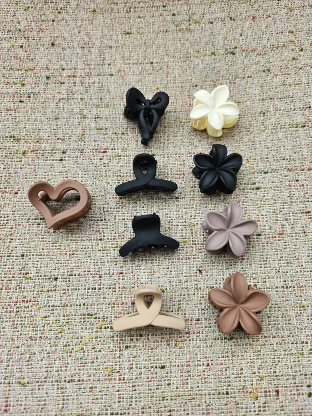 Lot of 9 Hair Clips Hair Accessories Girl Hair Claws Heart Bow Flower Shape New